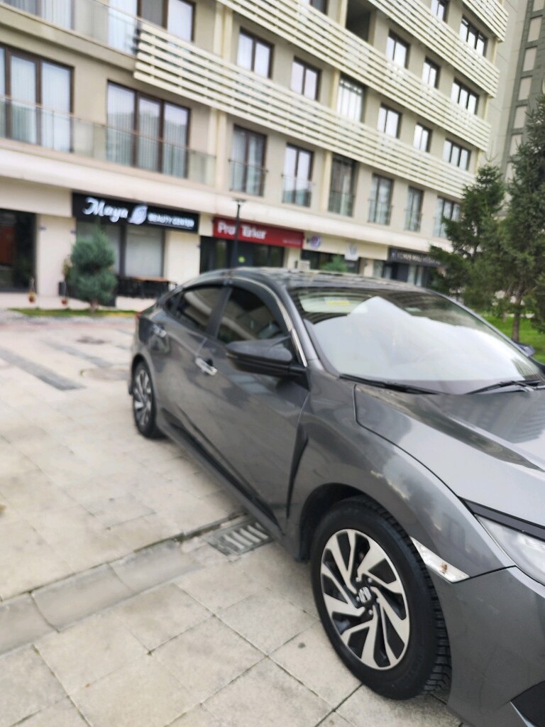 Ögretmenden temiz, bakımlı, masrafsız,yakıt, cimrisi Honda civic - 3