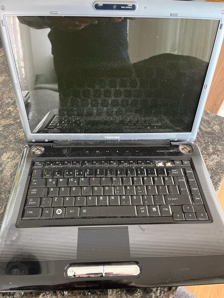 iki adet laptop - 4