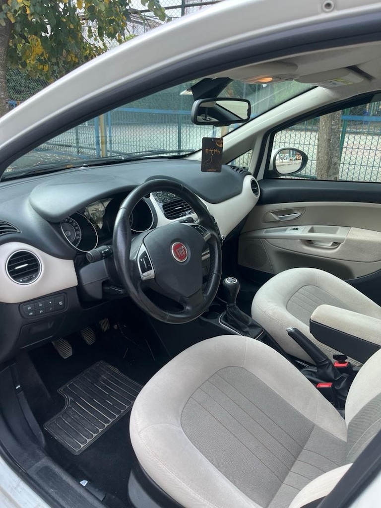 Beyaz Fiat - 2
