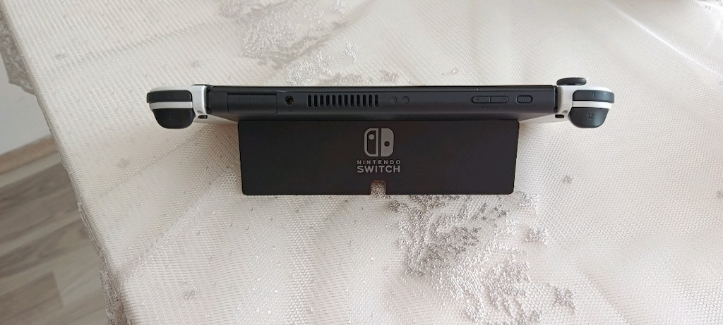 Nintendo Switch OLED 64 GB | FIFA 21 + Zelda | Kutulu | Sıfır Ayarında - 2
