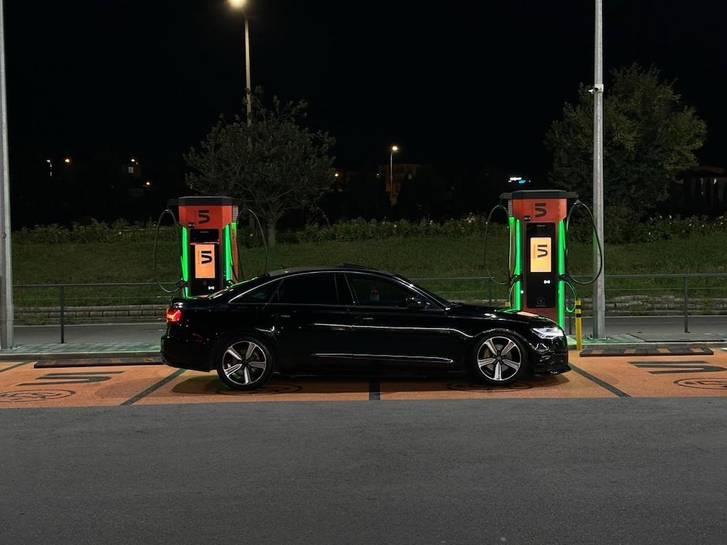 AUDI A6 - 7