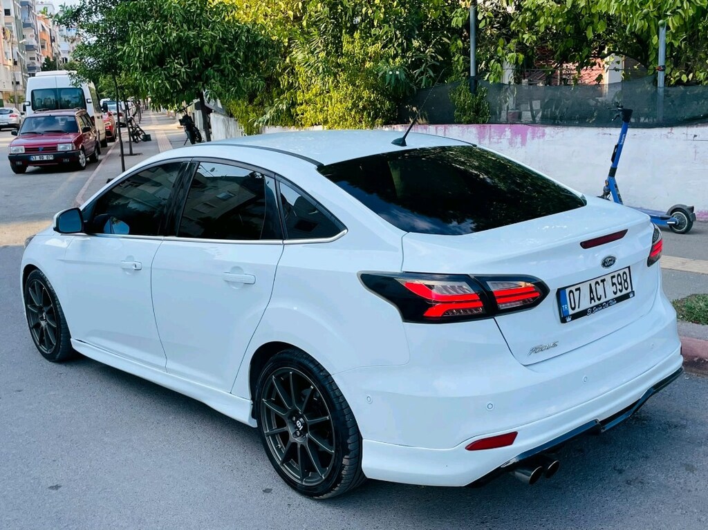 2016 Ford Focus Titanium 1.5 TDCI Powershift 120 Hp - 5