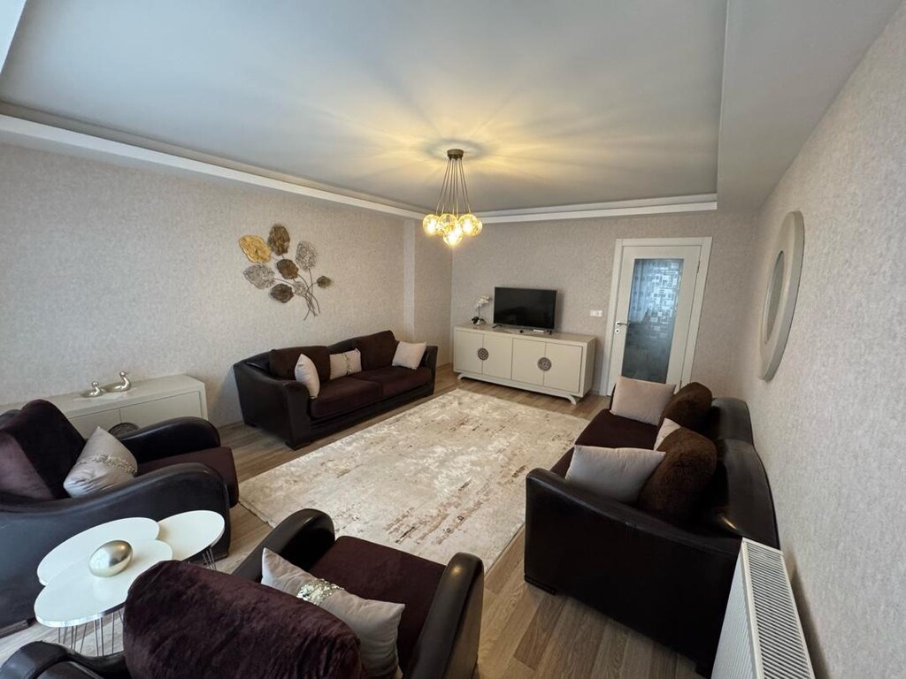 Şık ve Özenle Kullanılmış Komple Salon Takımı | Koltuk Takımı + Konsol - 5
