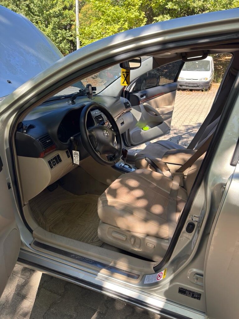 SAHİBİNDEN TOYOTA AVENSİS - 2