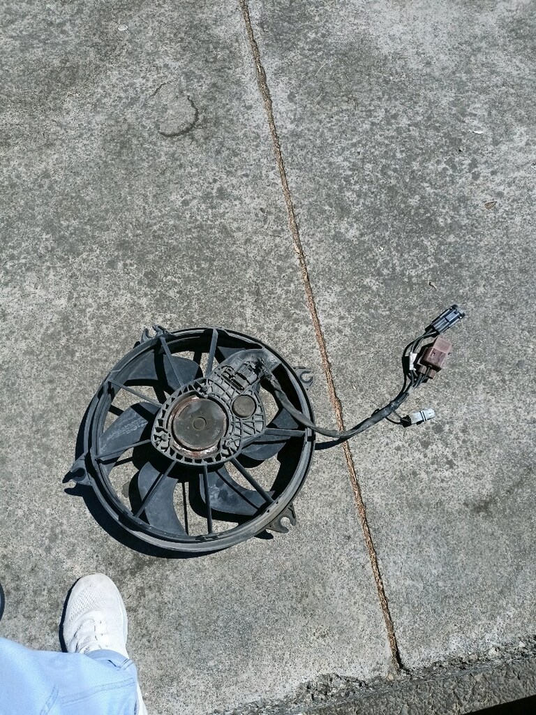sitroen.C5fan motoru - 3