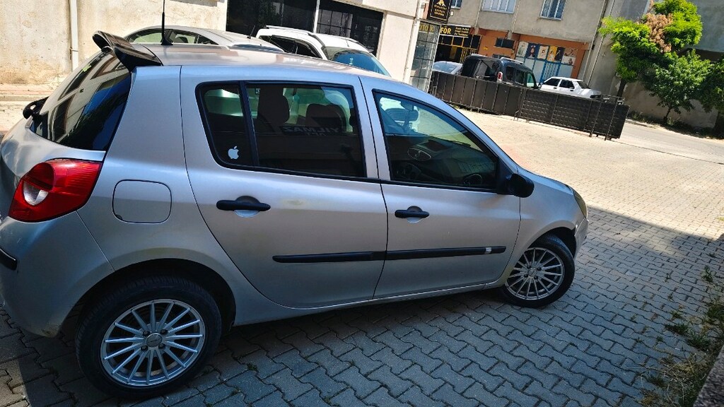 Deginşensiz Clio Temiz Masrafsız - 16