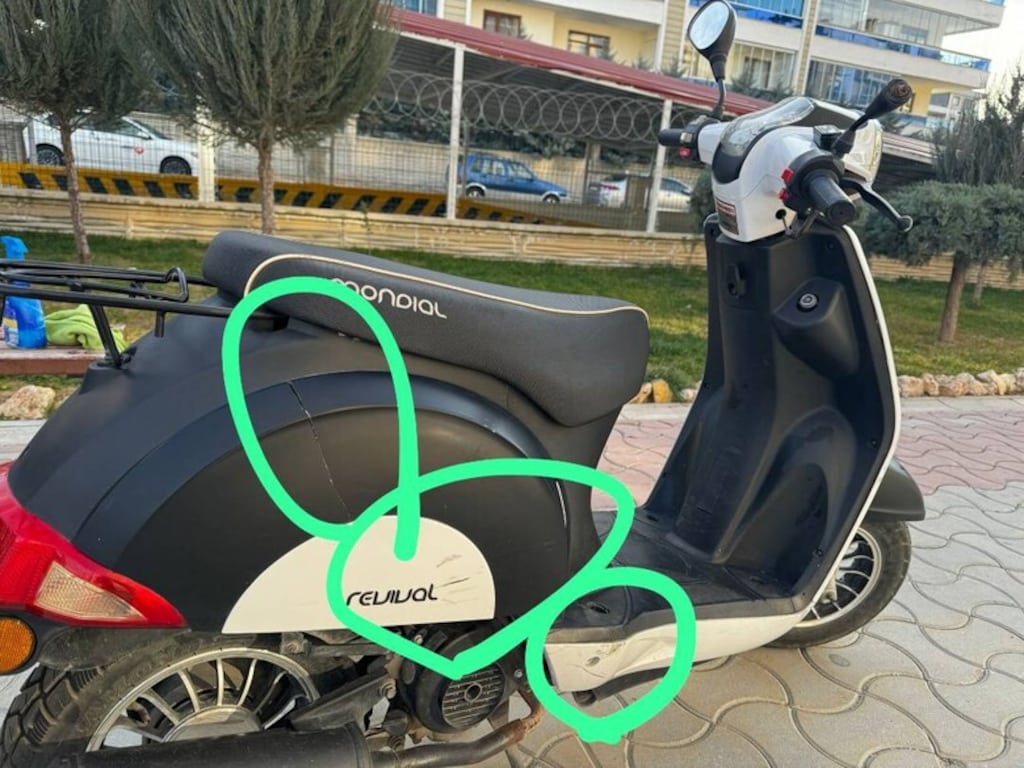Yeni Bakımlı Revival 50 cc Motosiklet