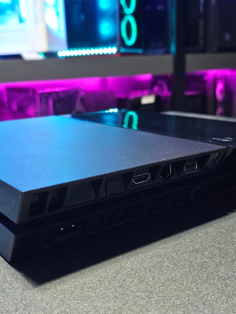 PS4 SLIM - 500GB - 1 Adet Muadil Kollu - 3
