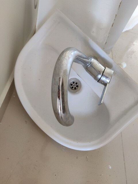 Banyo ve Tuvalet evyesi ve musluğu