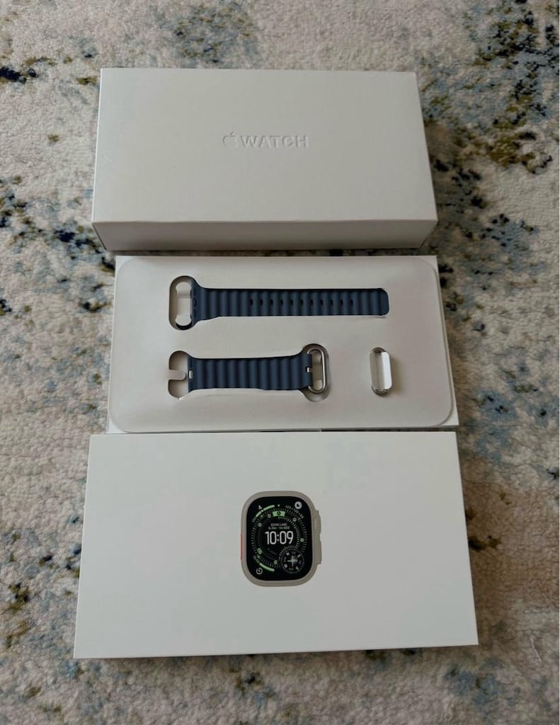 Apple Watch Ultra 3 GPS Cellular 49 mm - 2