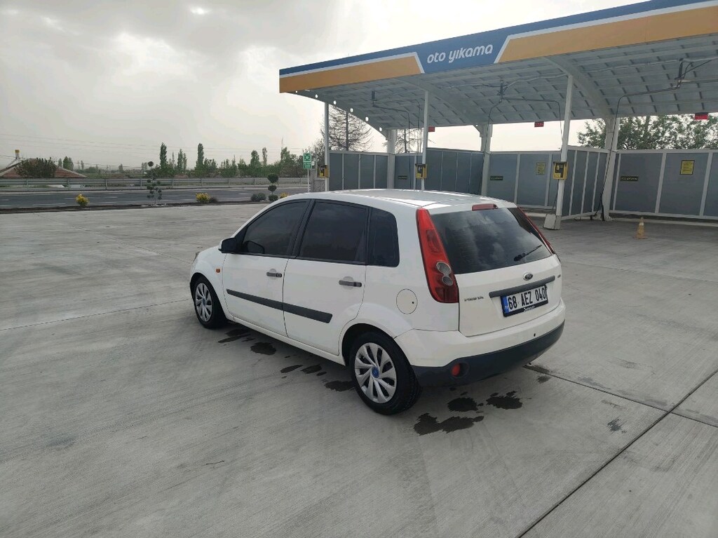 ACil Satılık 3. Sahibinden satılık Ford Fiesta cüzi pazarlık vardır - 5