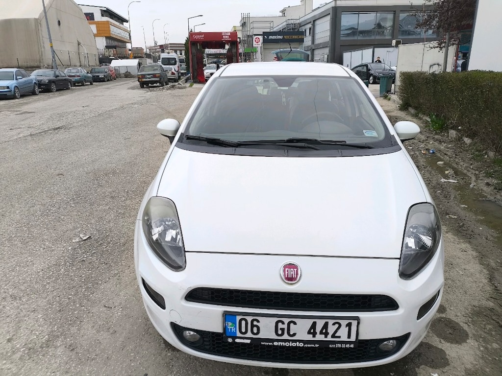 2013 1.4 Punto otomatik 109 binde en üst paket - 12