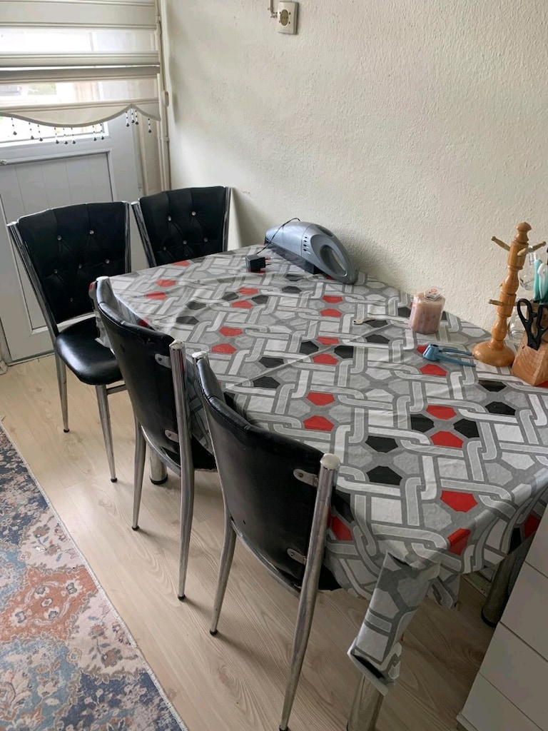 Oturma Grubu / Yemek Masası / Salon Ünitesi / Yatak Odası Takımı - 11