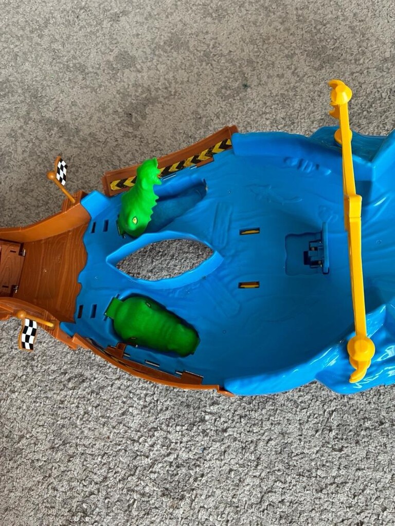 Hot Wheels Monster Trucks Yıkım Pisti - 5