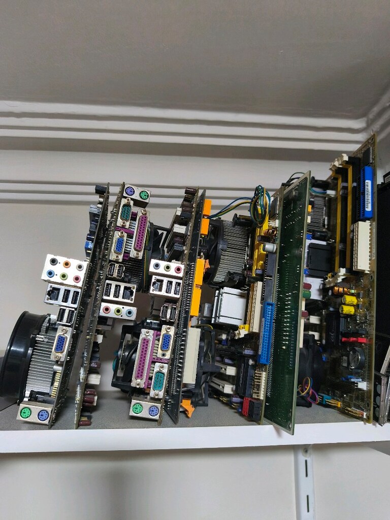 sağlam lga 775 pin anakart işlemci ve fan set olarak 8 set mevcut - 2