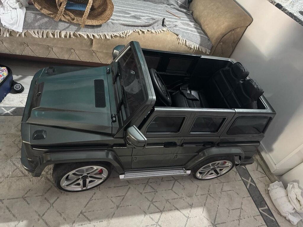 Akülü araba 12v * 12a Mercedes amg bhu439 - 2