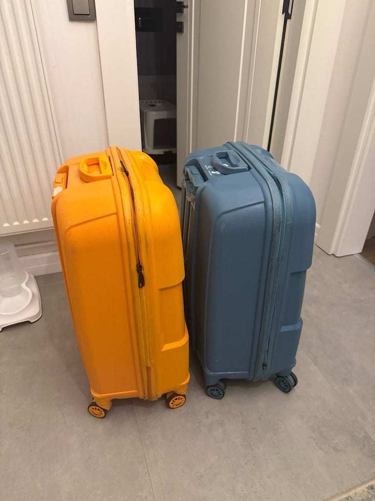 2 adet renkli büyük valiz/ bavul - 2