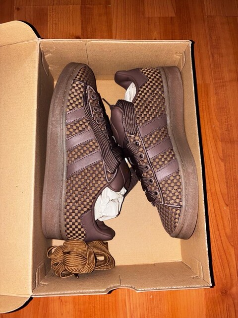 42 Numara 0 Adidas Campus 00s