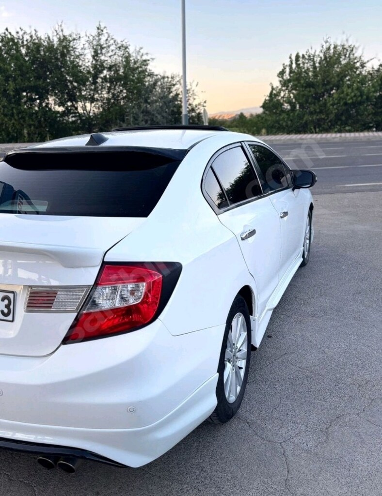 HONDA CİVİC - 11