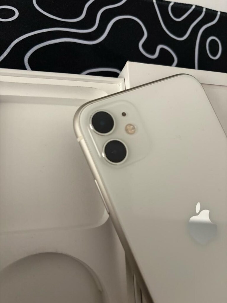 Nokta Hatasız İphone 11 128gb - 6