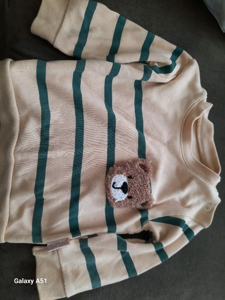 bebek kiyafetleri ve 2 adet lastikli carsaf - 4