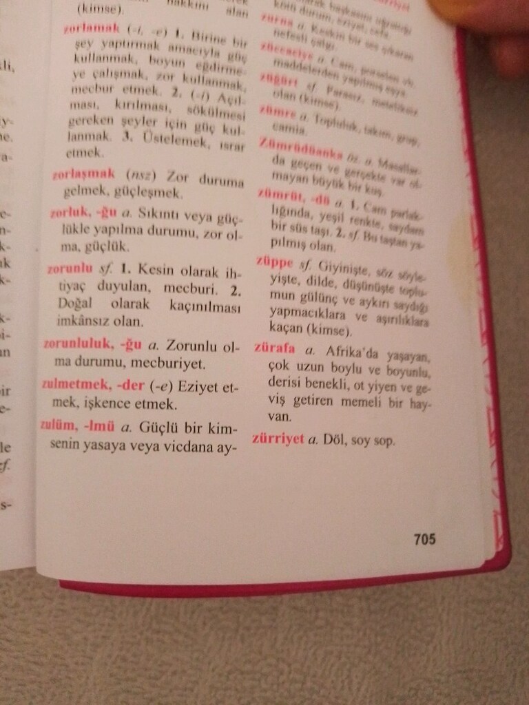 Türk Dil kurumu Türkçe sözlük ve Atasözleri ve Deyimler sözlüğü. - 6