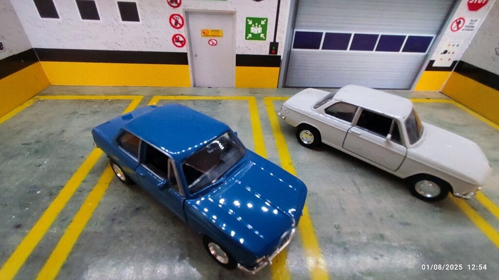 BMW 2002 Tİ MODELİ METAL DİECAST OYUNCAK ARABA - 5