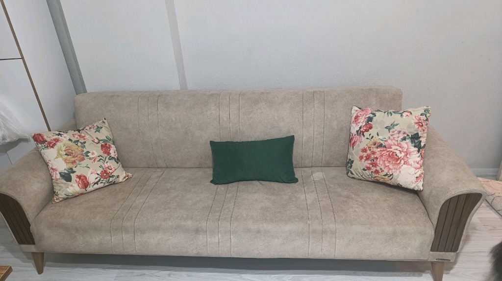 2 Adet Üçlü Koltuk takımı 2 Berjer Fiyat Düştü Acillll kredi kartı ile - 2