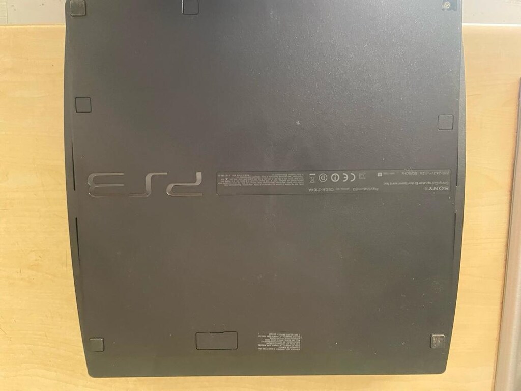 Play station 3 - 4