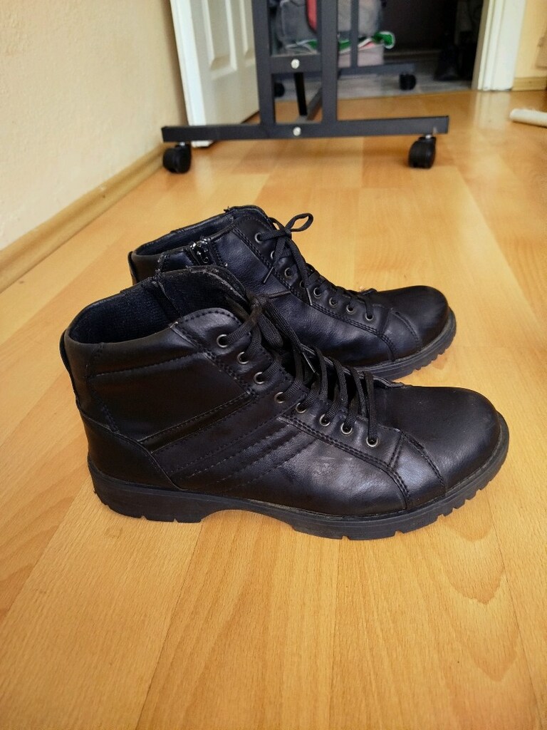 Yeni gibi çok sağlam bot fermuarlarinda bir sıkıntı yok sadece sağ - 5