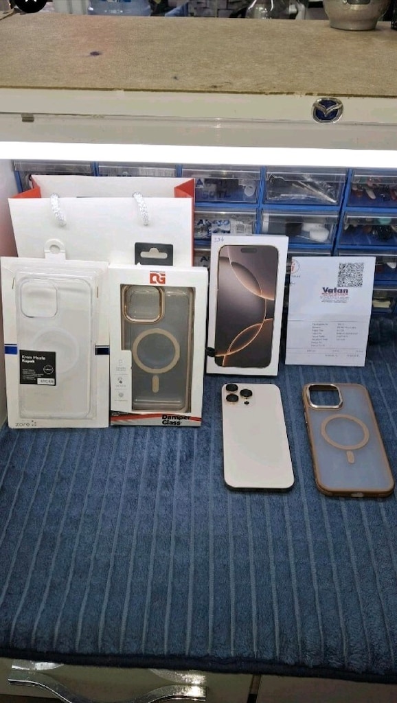 iPhone 16 Promax Tr 256 GB/ SÜPER CİHAZ/ İzmir İçi 85.000 SON!!