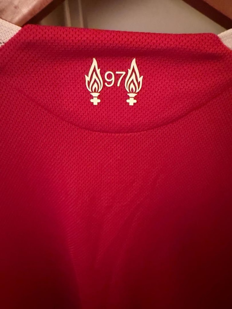 Liverpool Home Authentic Jersey Long Sleeve/ Uzun Kol Ev / Beden:L - 4