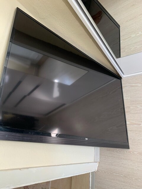 Beko 48” Smart LED TV – Temiz, Sorunsuz, Kumandalı