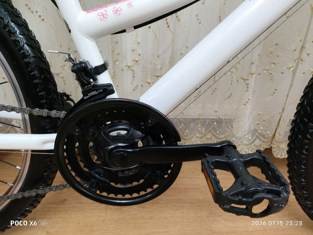 Sıfırdan farksız, hatasız 24" Bianchi Bella vitesli bisiklet (kaçmaz) - 10