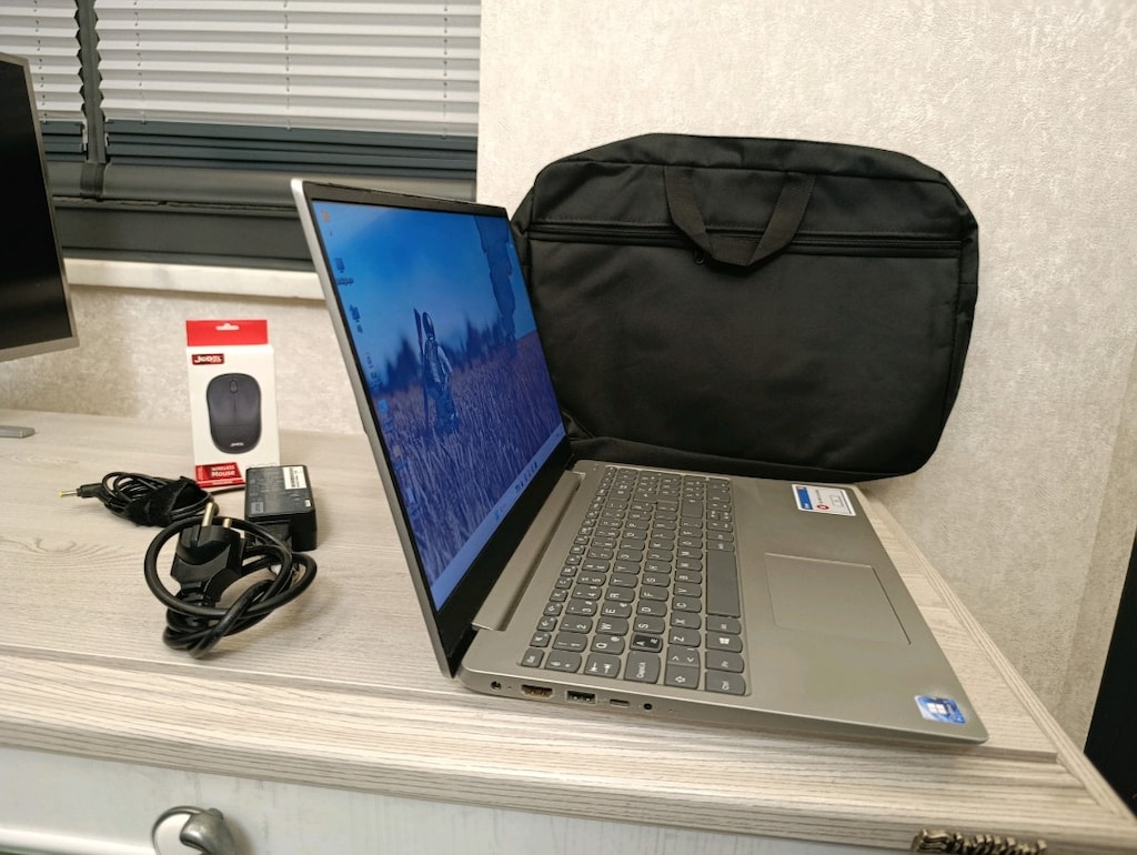 LENOVO IDEAPAD 330S | AMD A9 | 8 GB RAM | 240 GB SSD | 2 GB HARİCİ EKR - 2