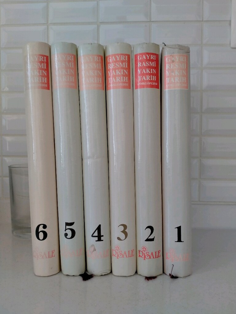 gayri resmi yakın tarih ansiklopedisi - 4