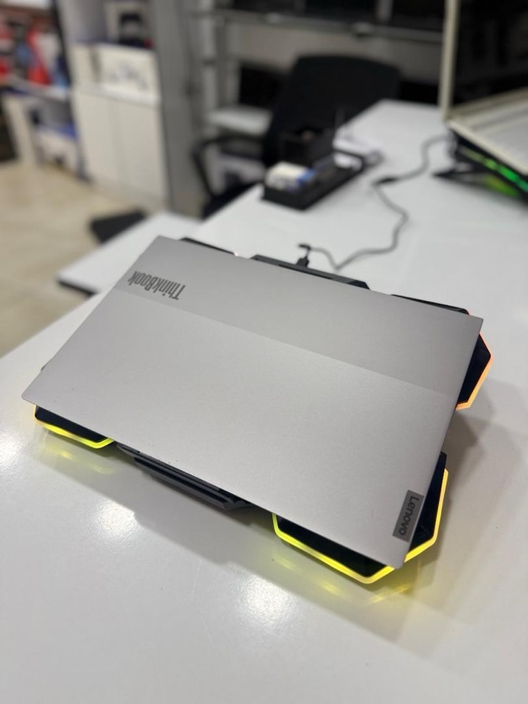 SIFIRINDAN FARKSIZ LENOVA THİNKBOOK LAPTOP İNTEL İ5 - 13
