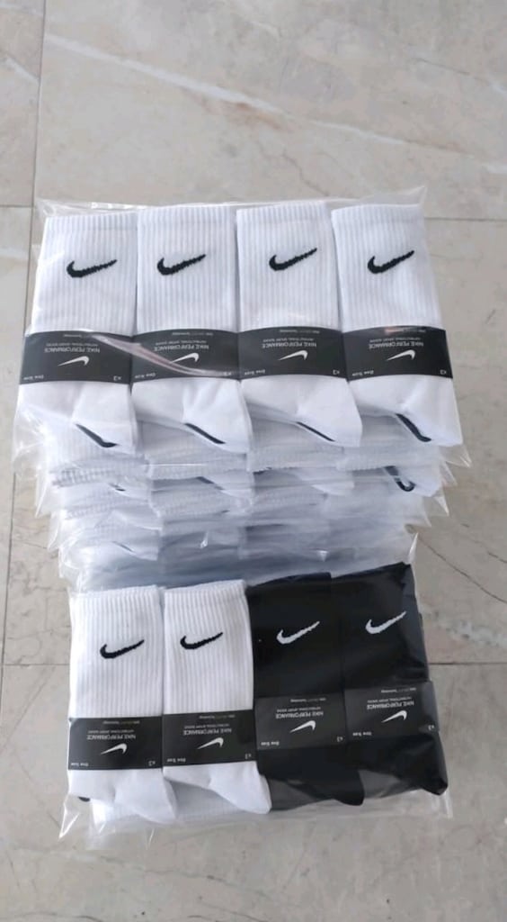 12 Çift Tenis Çorap - elden teslim vardır