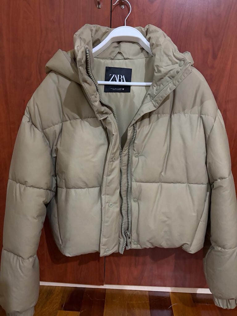 Zara Puffer Mont - 2