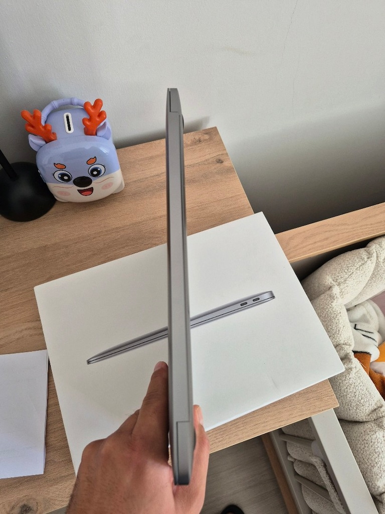 Macbook Air hatasız sıfır - 6