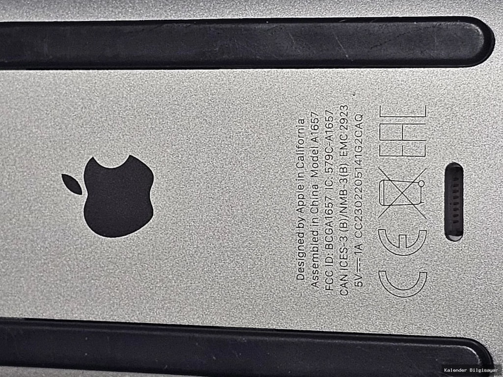Apple Magic Mouse 2 - 4