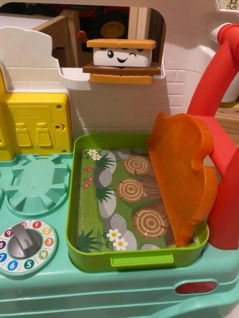 Fisher price karavan - 8