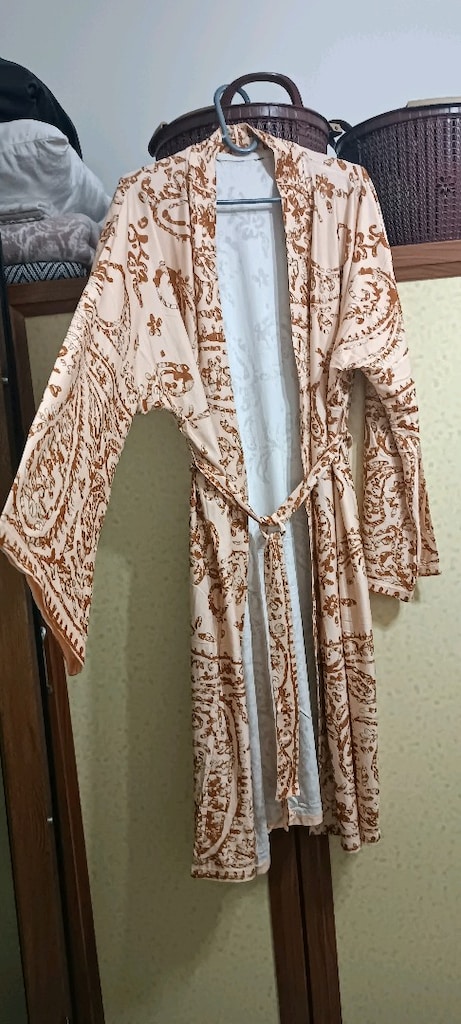 SIFIR KULLANIM PAKETİNDE XL PENYE KİMONO SABAHLIK HIRKA