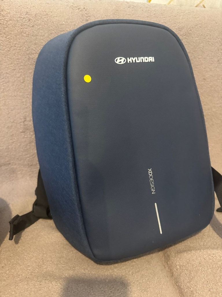XP Design Bobby Hero Small - 2