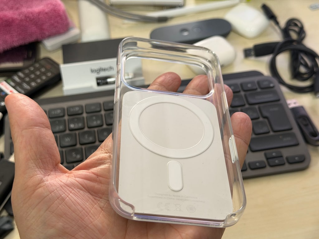 iPhone 17 Pro için MagSafe özellikli Şeffaf Kılıf -Orjinal Apple - 4