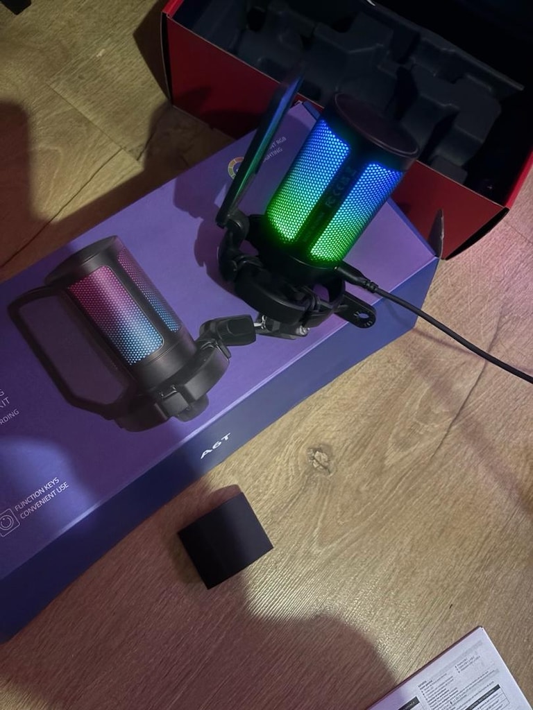 FIFINE A6T RGB USB Mikrofon – Çiziksiz, Kutulu,Garantili - Stand Hariç