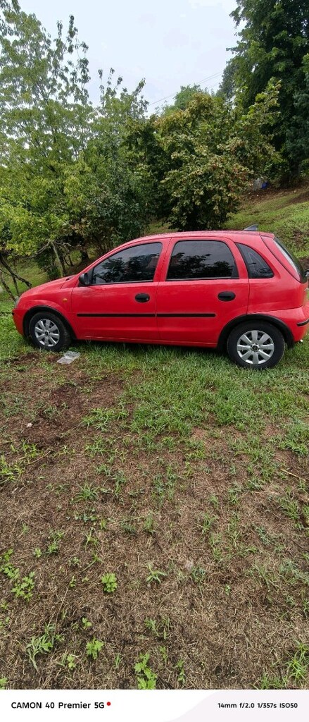 opel corsa 1.0 araç - 2