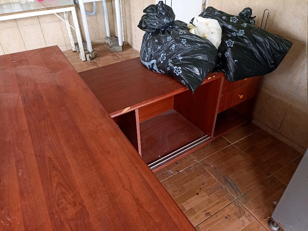 Büro Ofis Çalışma Müdür Masası - 3