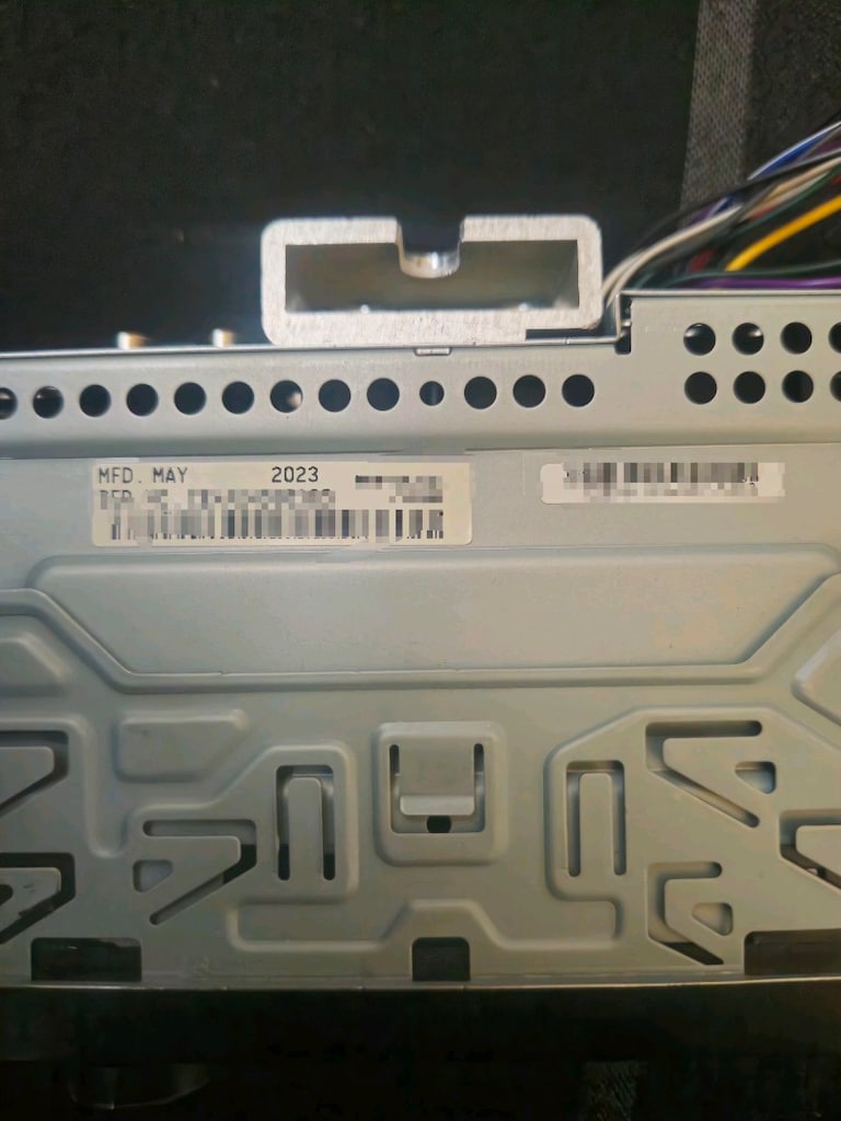 Pioneer MVH-S125UI - 4