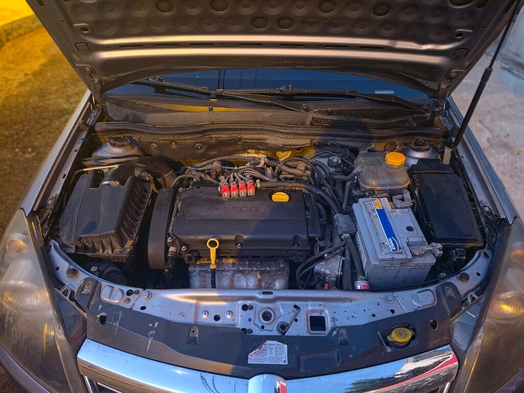 OPEL ASTRA H 2011 - 7